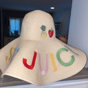 Juicy couture floppy hat